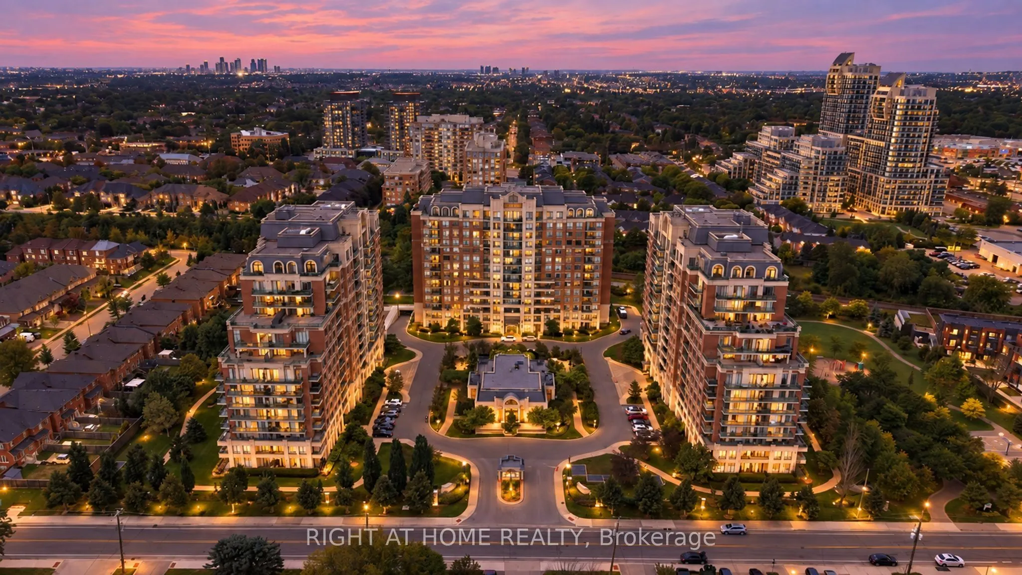 330 Red Maple Road #1103