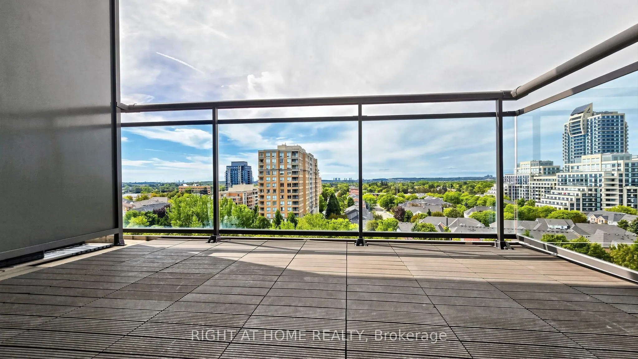 330 Red Maple Road #1103