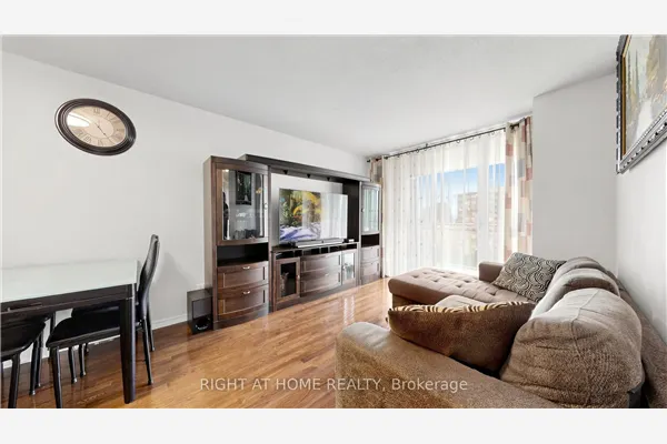 330 Red Maple Road