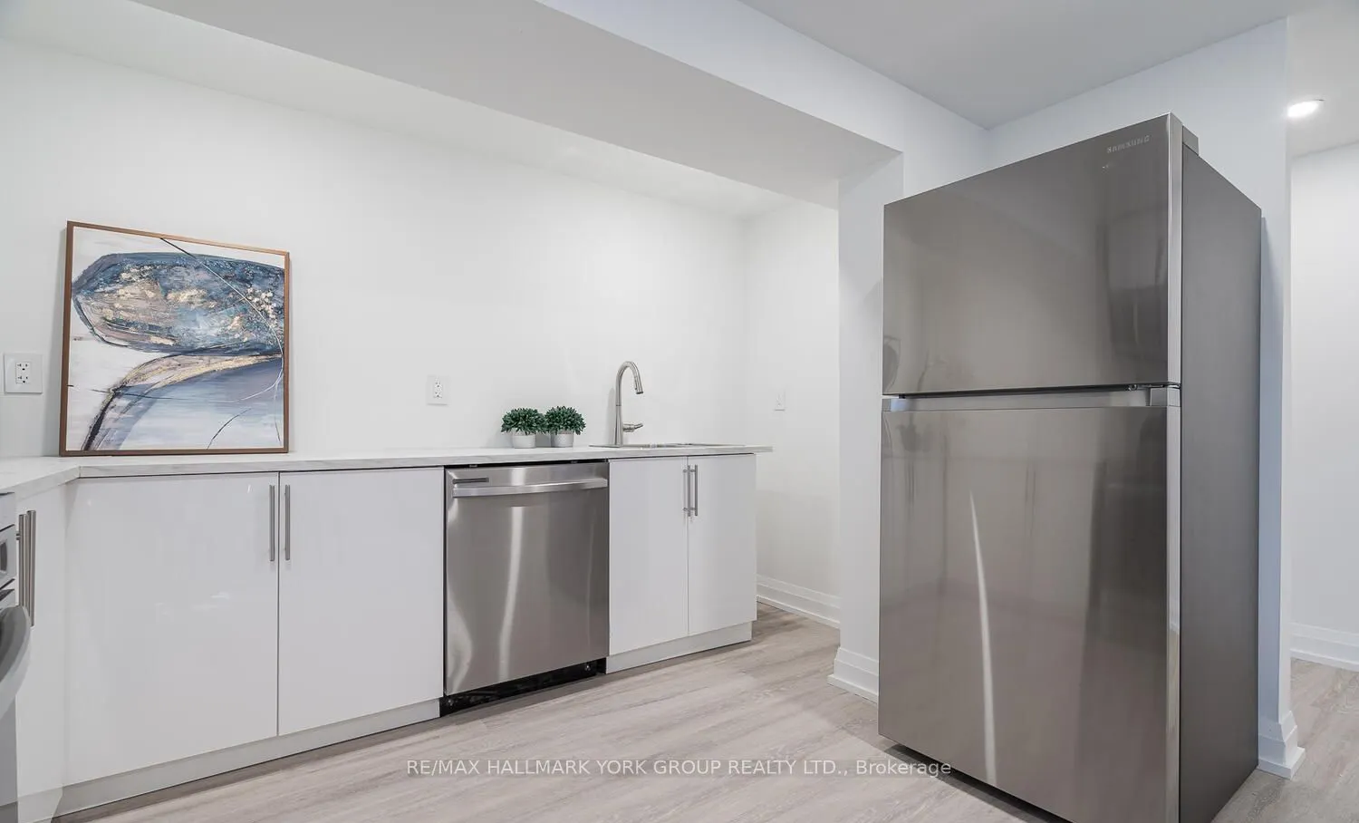 106 Woodpark Place #Basement