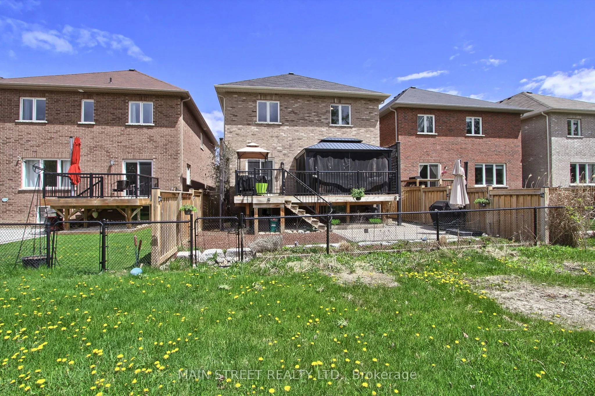 42 Prosser Crescent