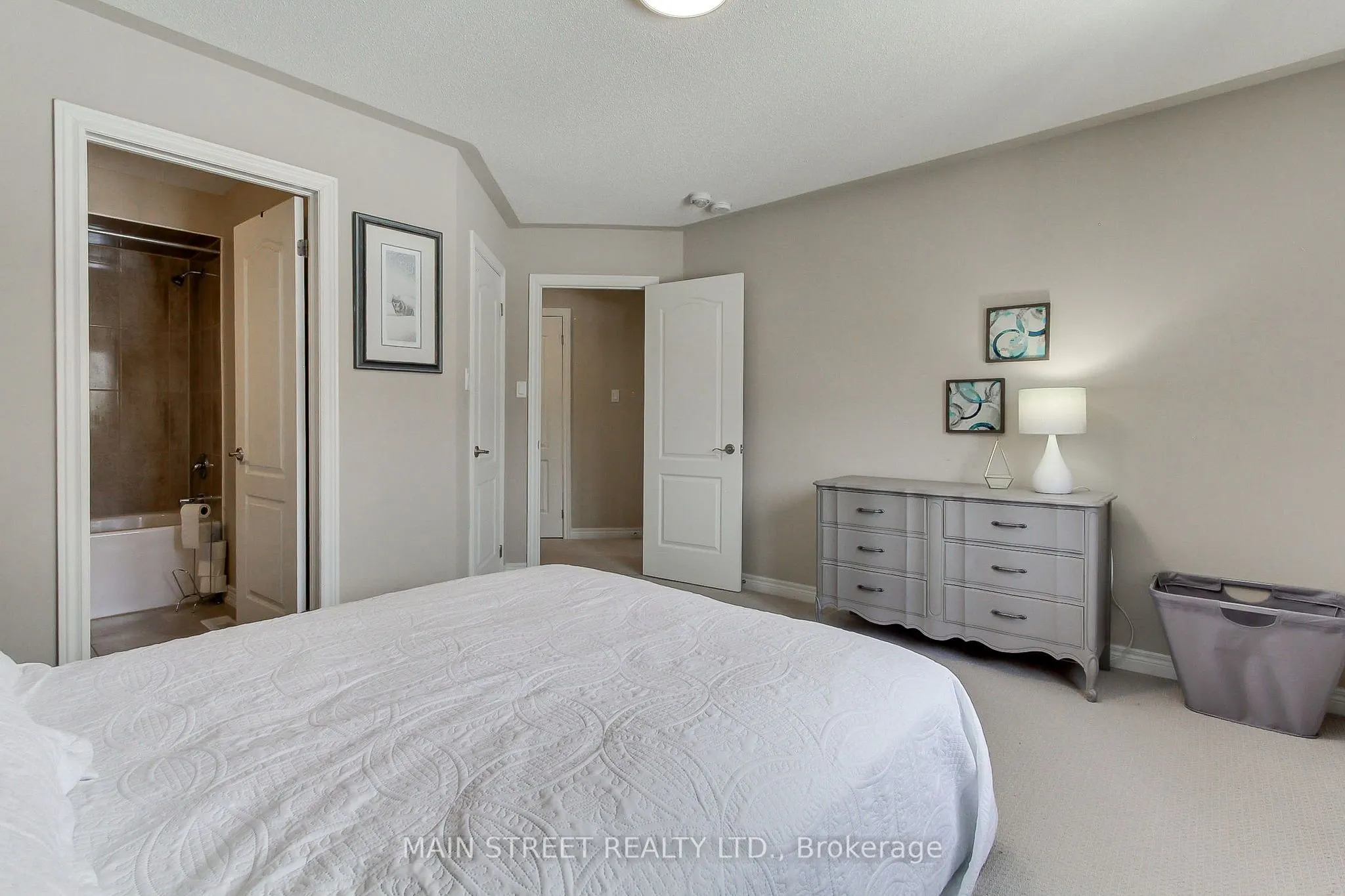 42 Prosser Crescent
