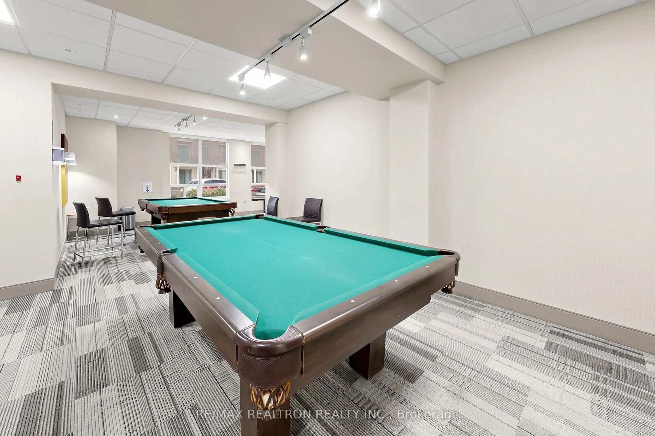 39 Galleria Parkway #UPH3