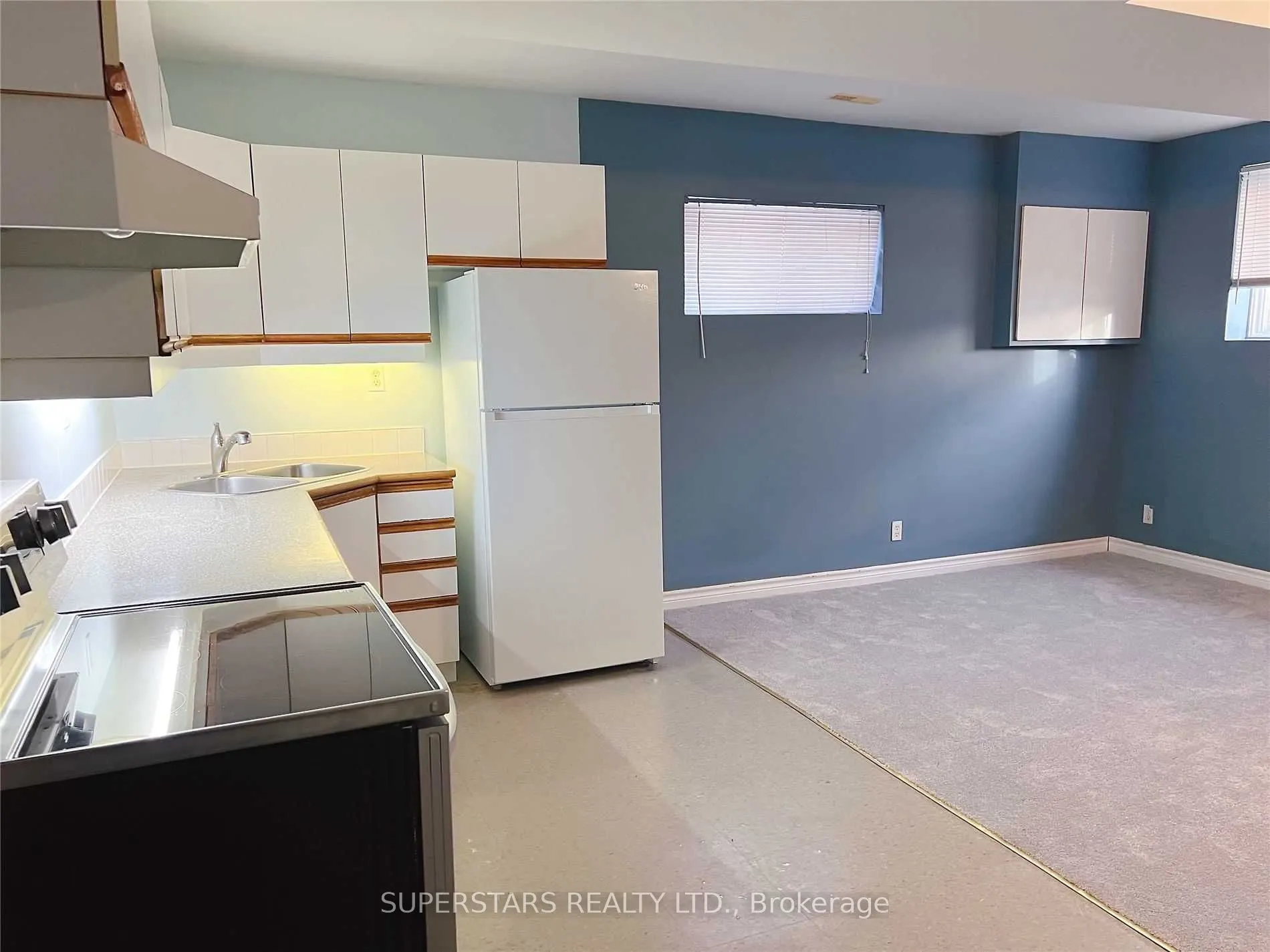 276 Parkwood Avenue #Bsmt