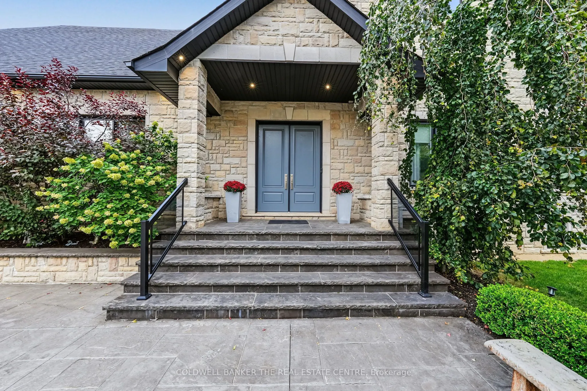 43 Wellington Street