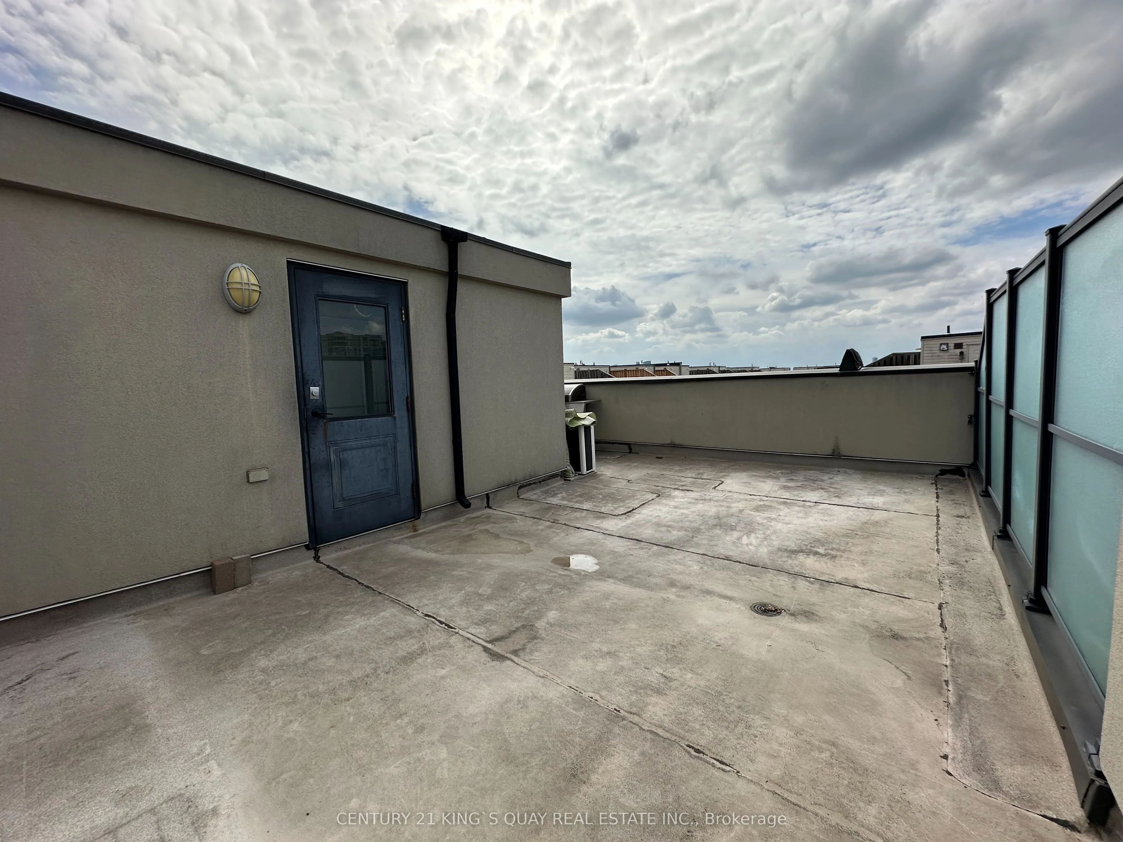 318 John Street #241