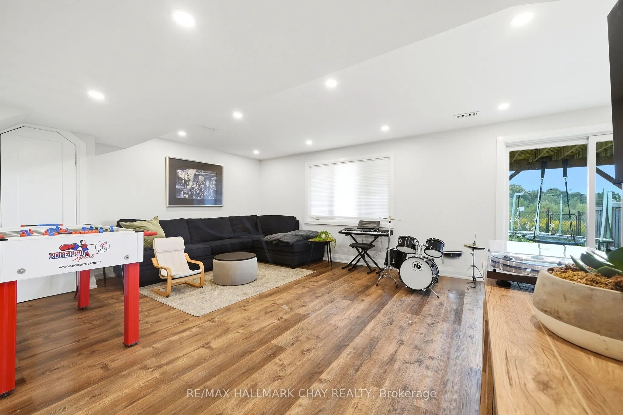56 Strachan Trail