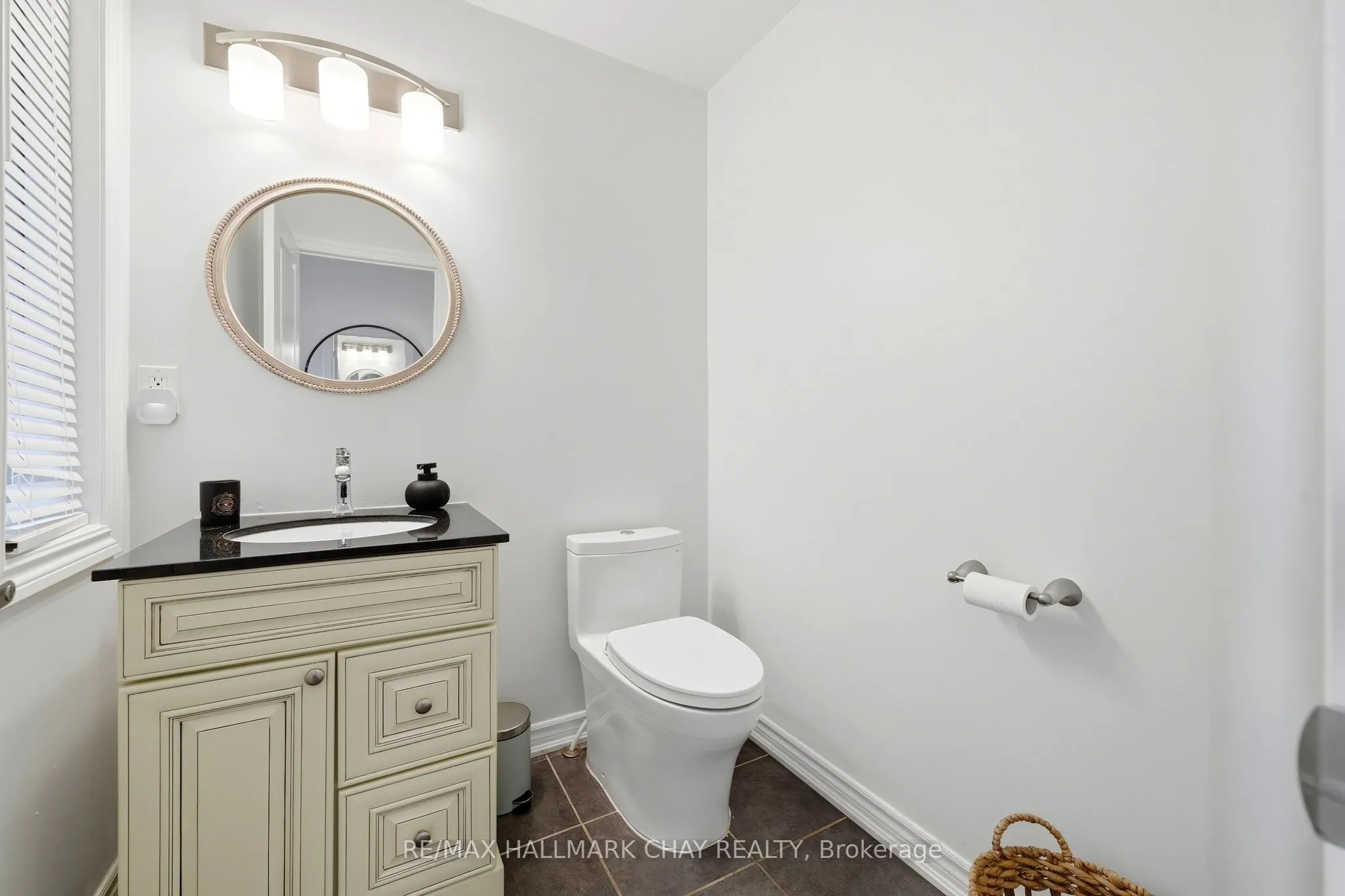 56 Strachan Trail
