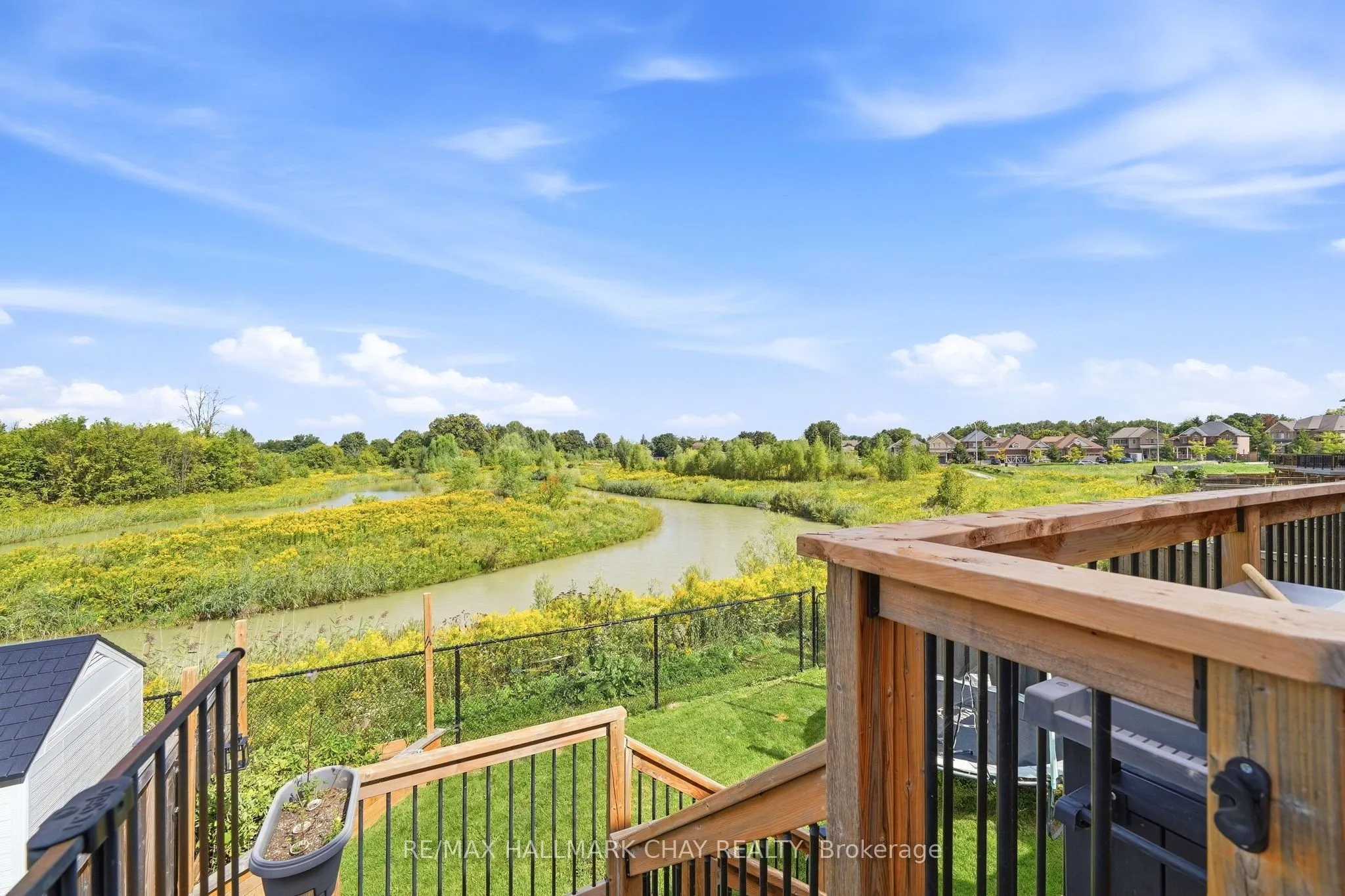 56 Strachan Trail