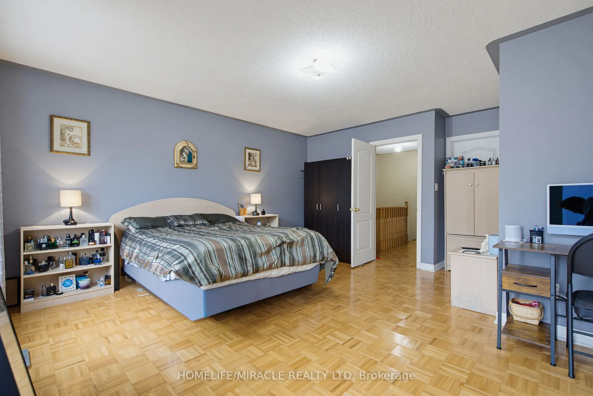 169 Tom Taylor Crescent #54