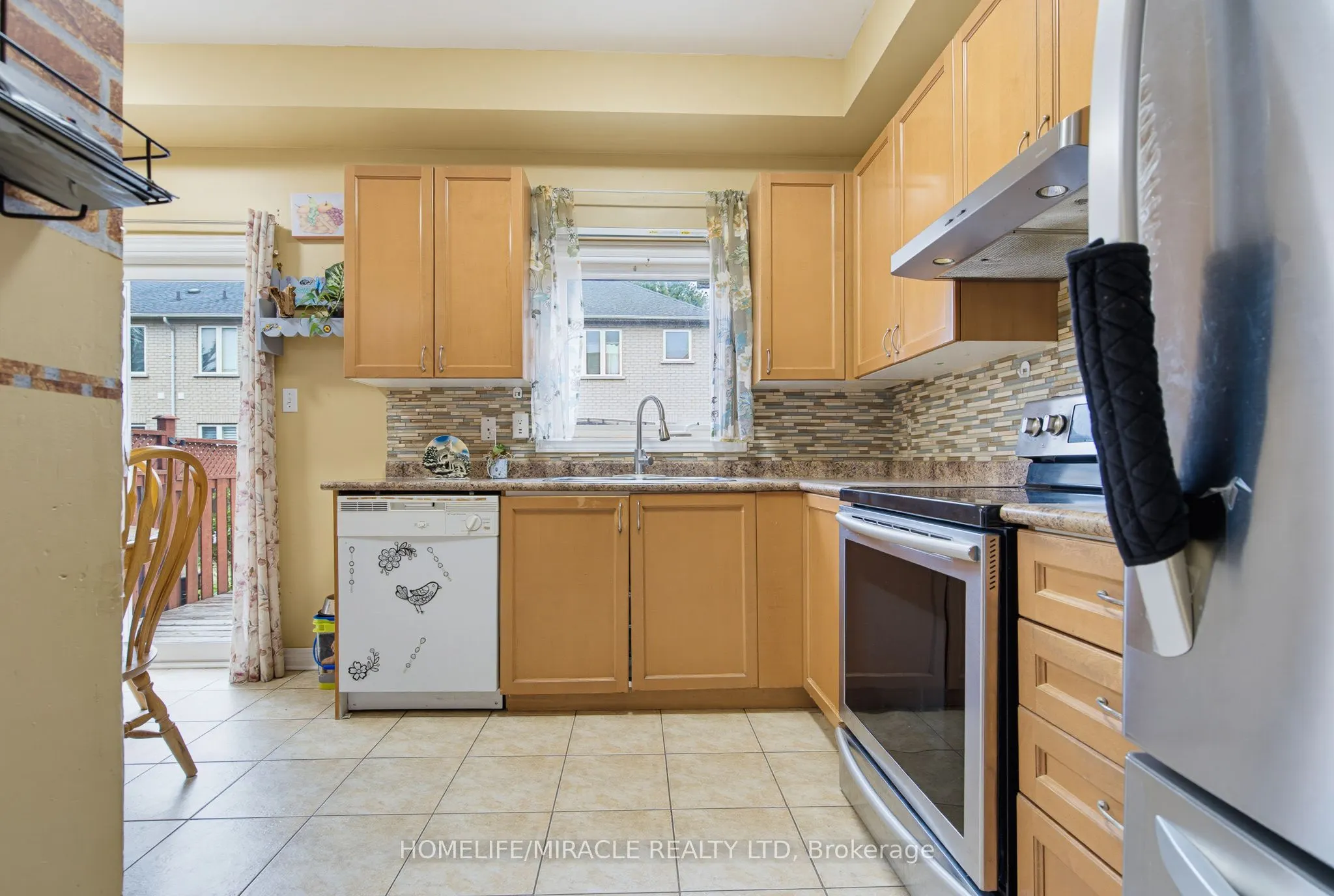 169 Tom Taylor Crescent #54
