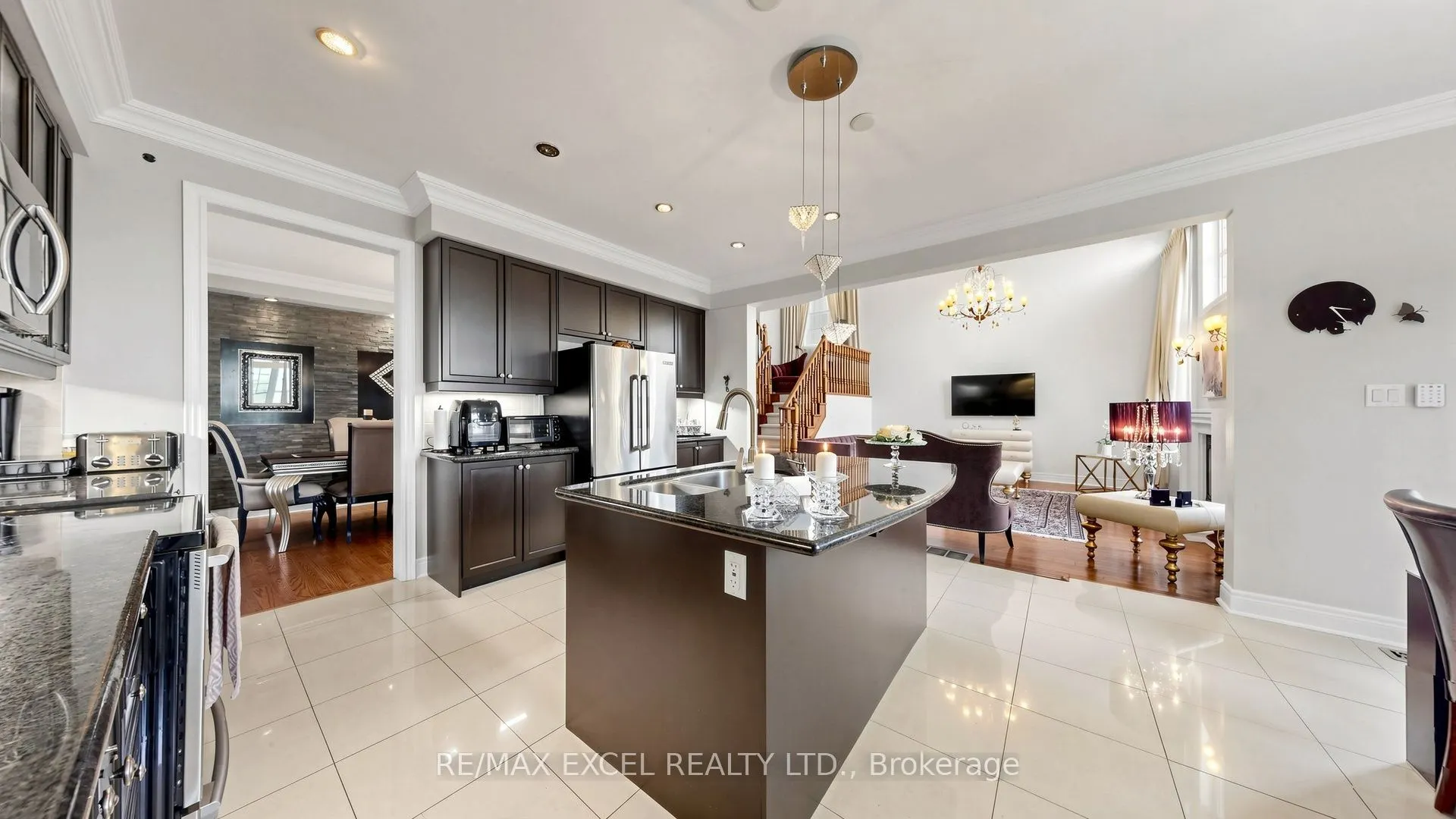 651 Via Romano Boulevard