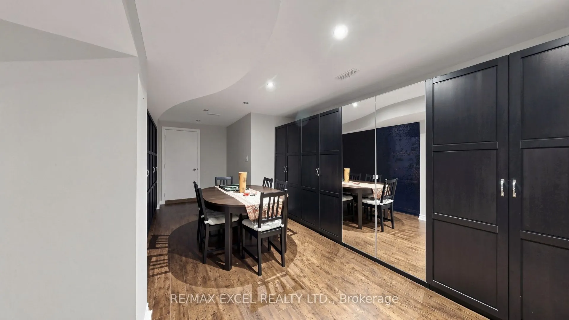 651 Via Romano Boulevard