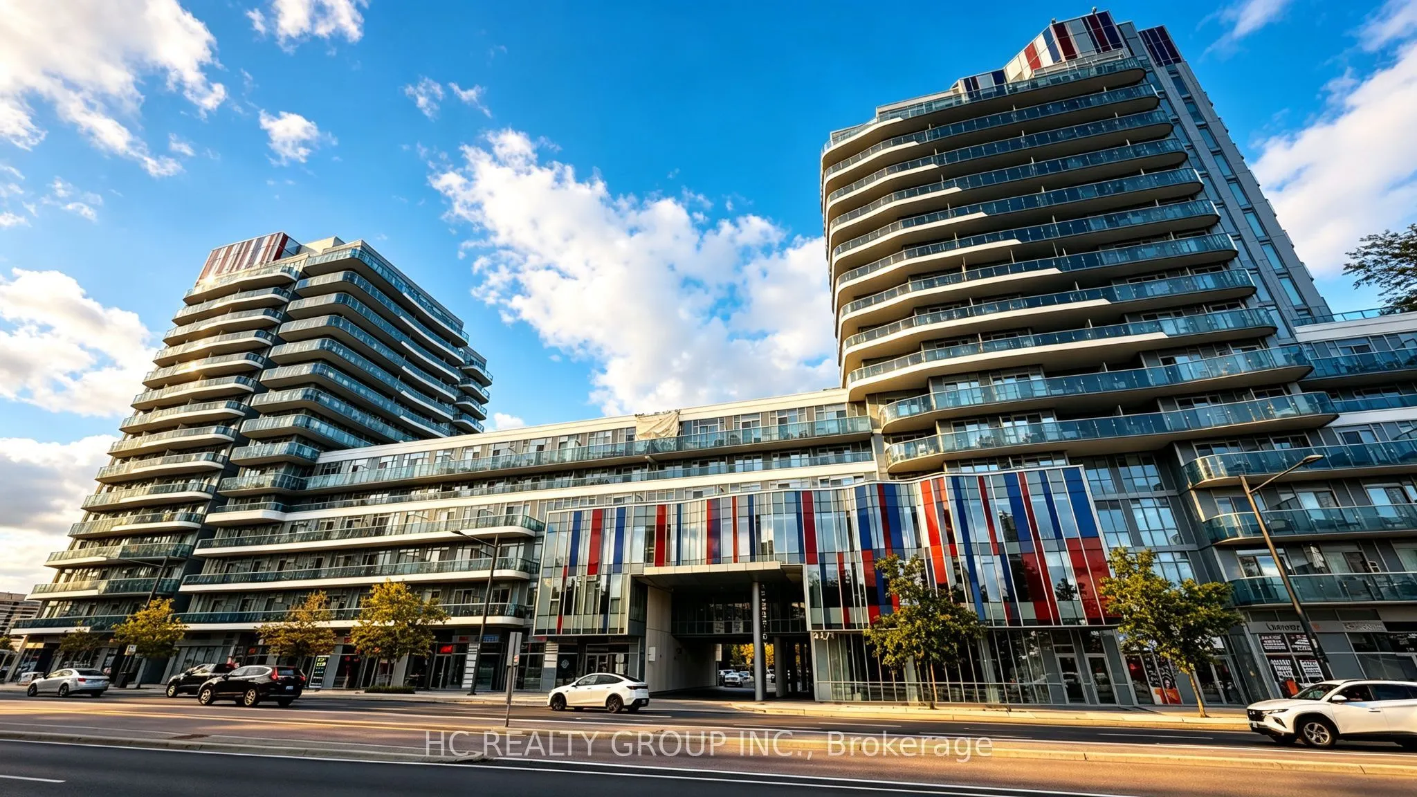 9471 Yonge Street #641