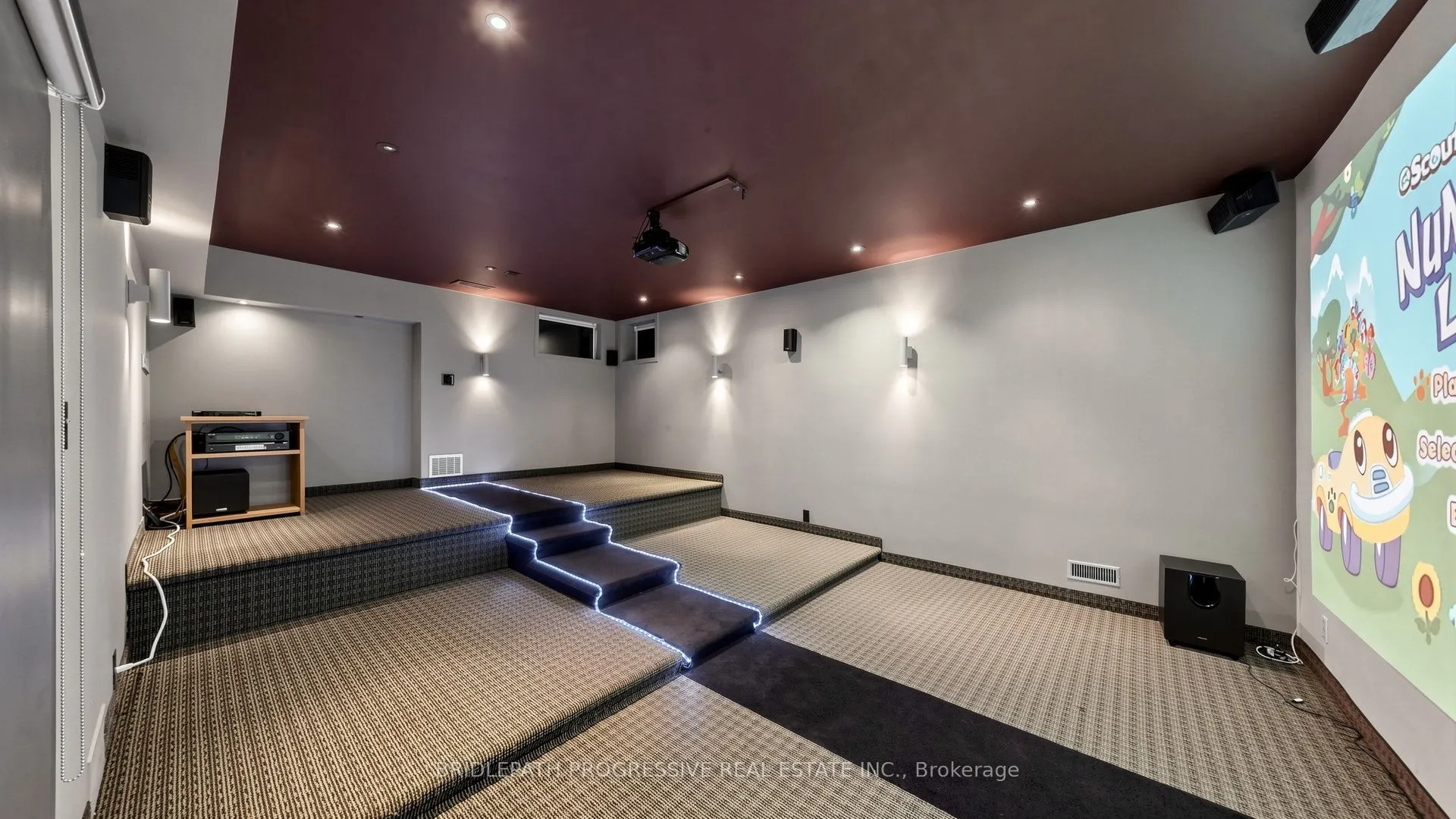 2 Thornlea Court