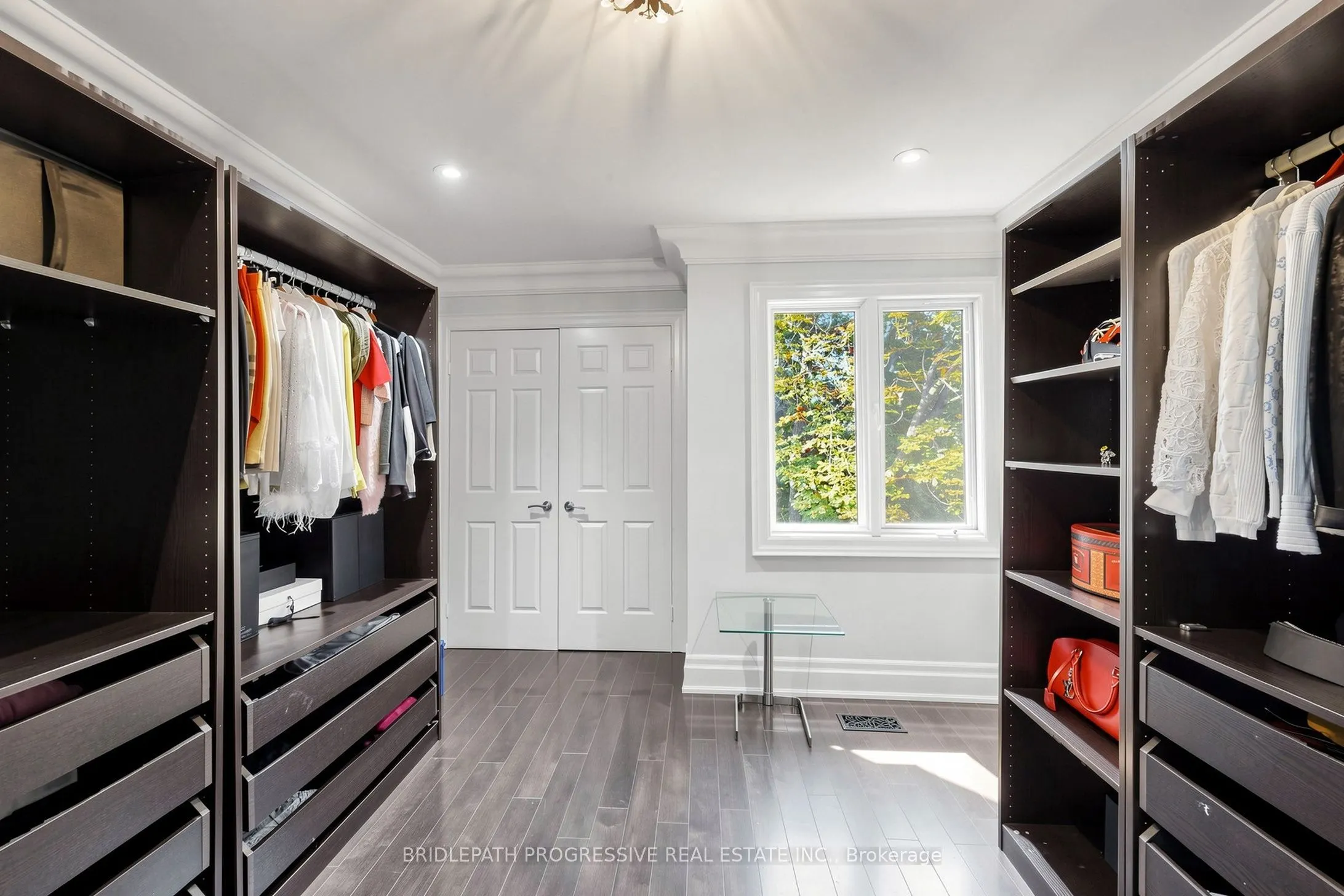 2 Thornlea Court