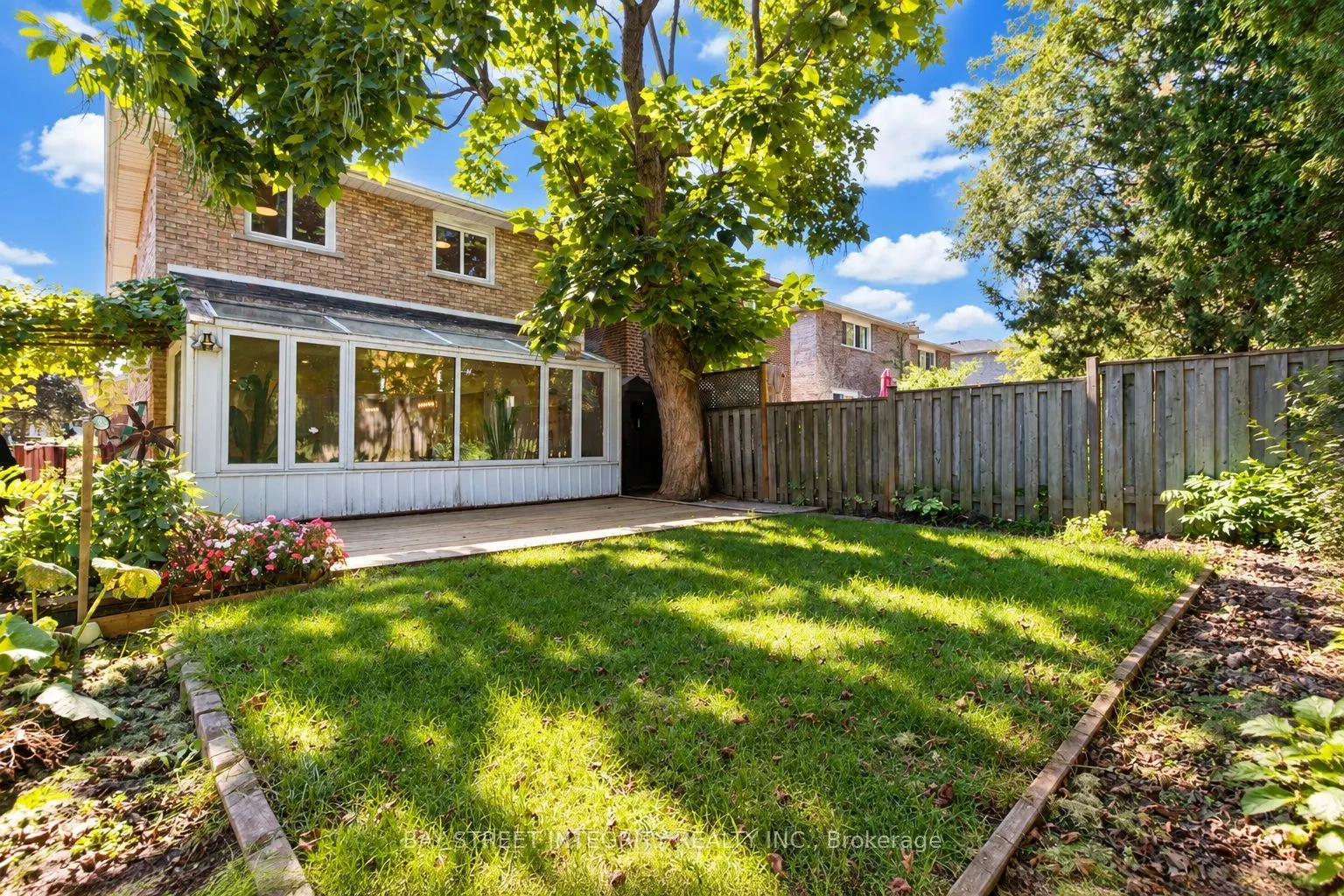12 Charnwood Place