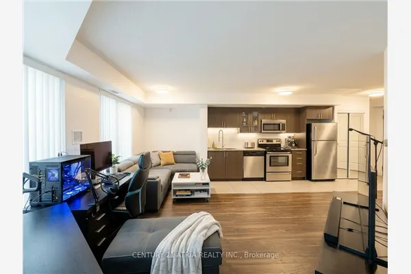 75 Norman Bethune Avenue