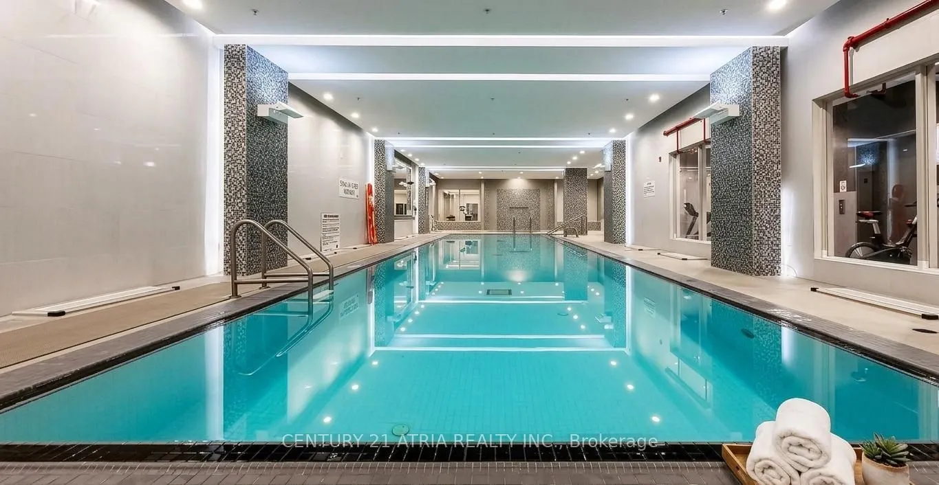 75 Norman Bethune Avenue #310
