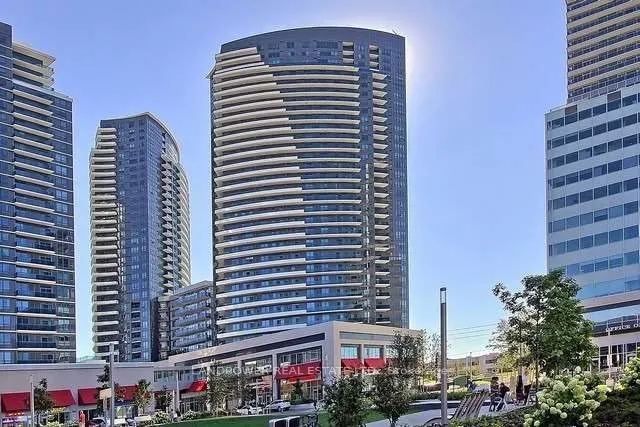 7161 Yonge Street #820