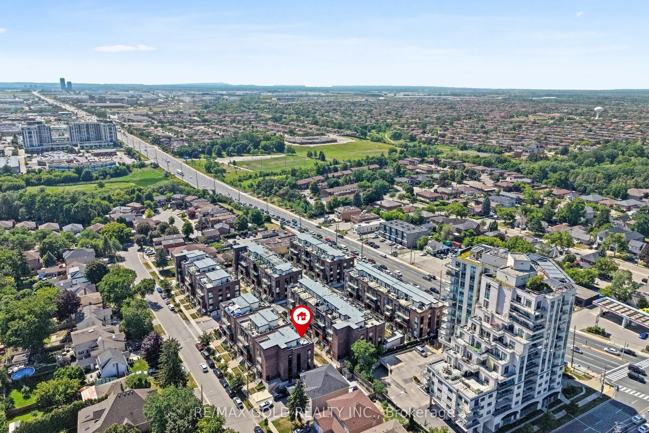 18 Coles Avenue #602