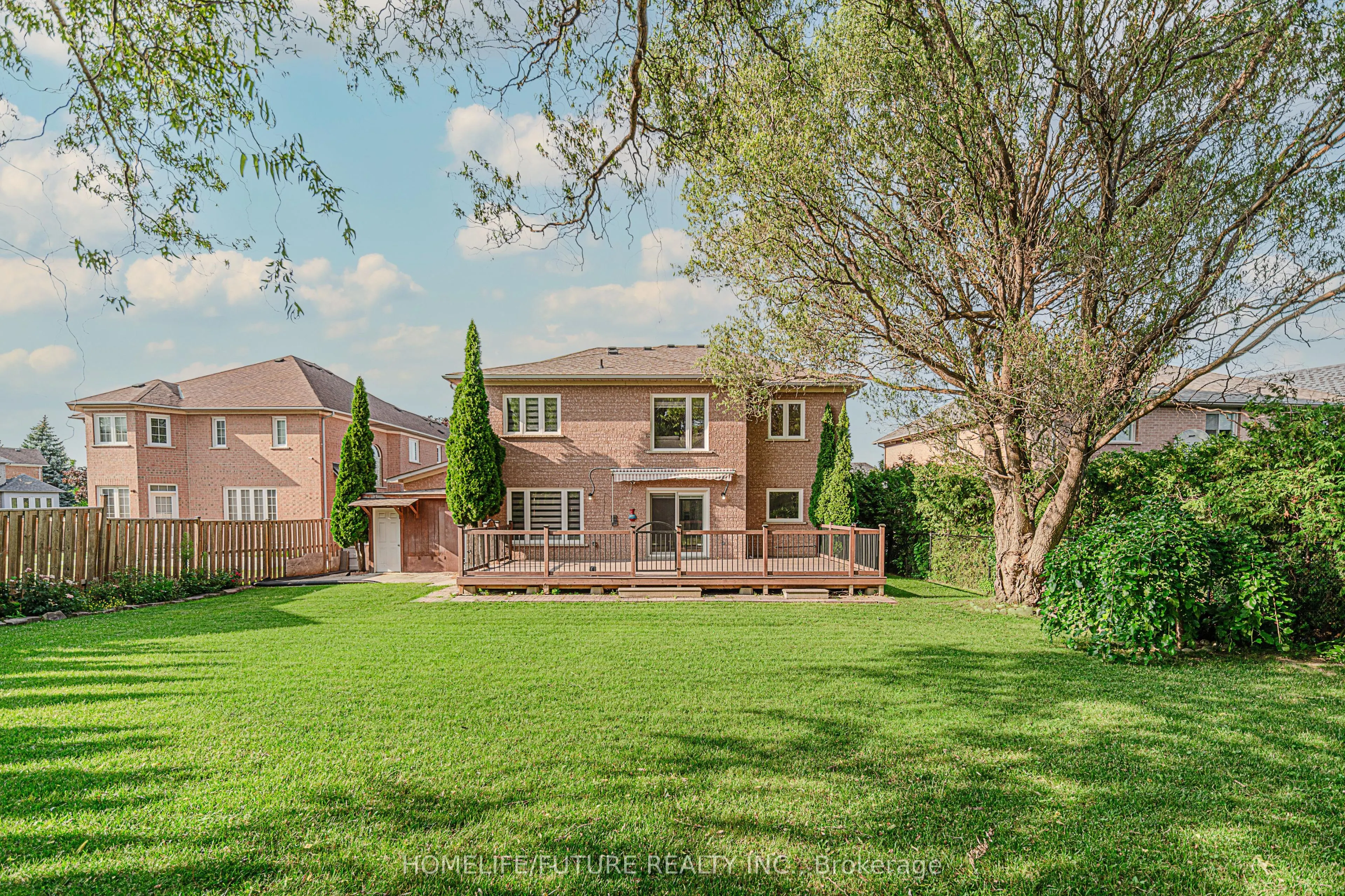 42 Boxwood Crescent