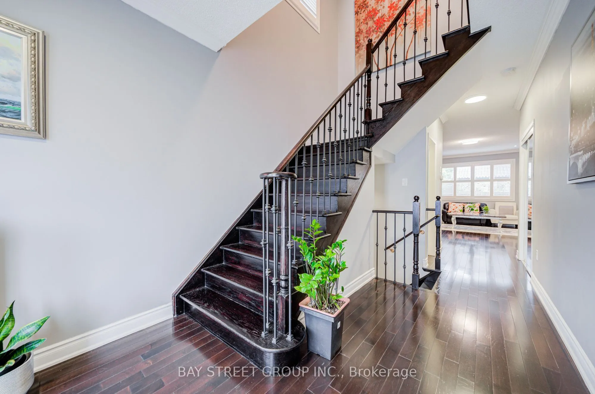 11 Farmington Road