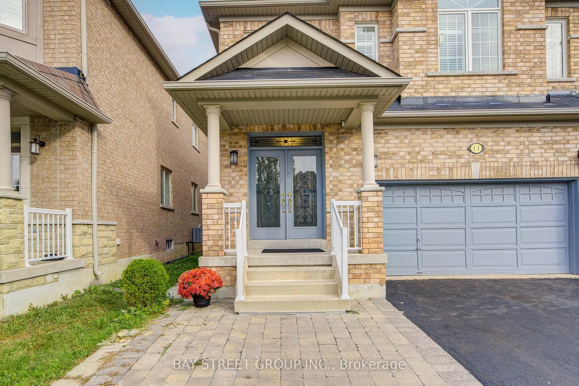 11 Farmington Road