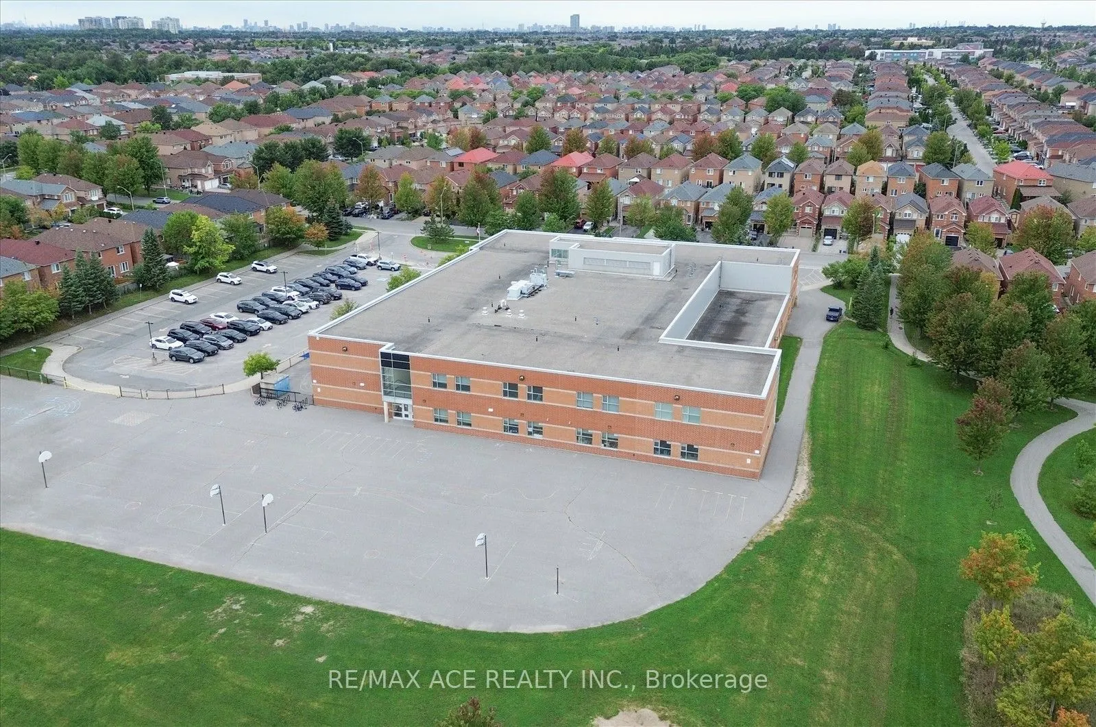 7400 Markham Road #615