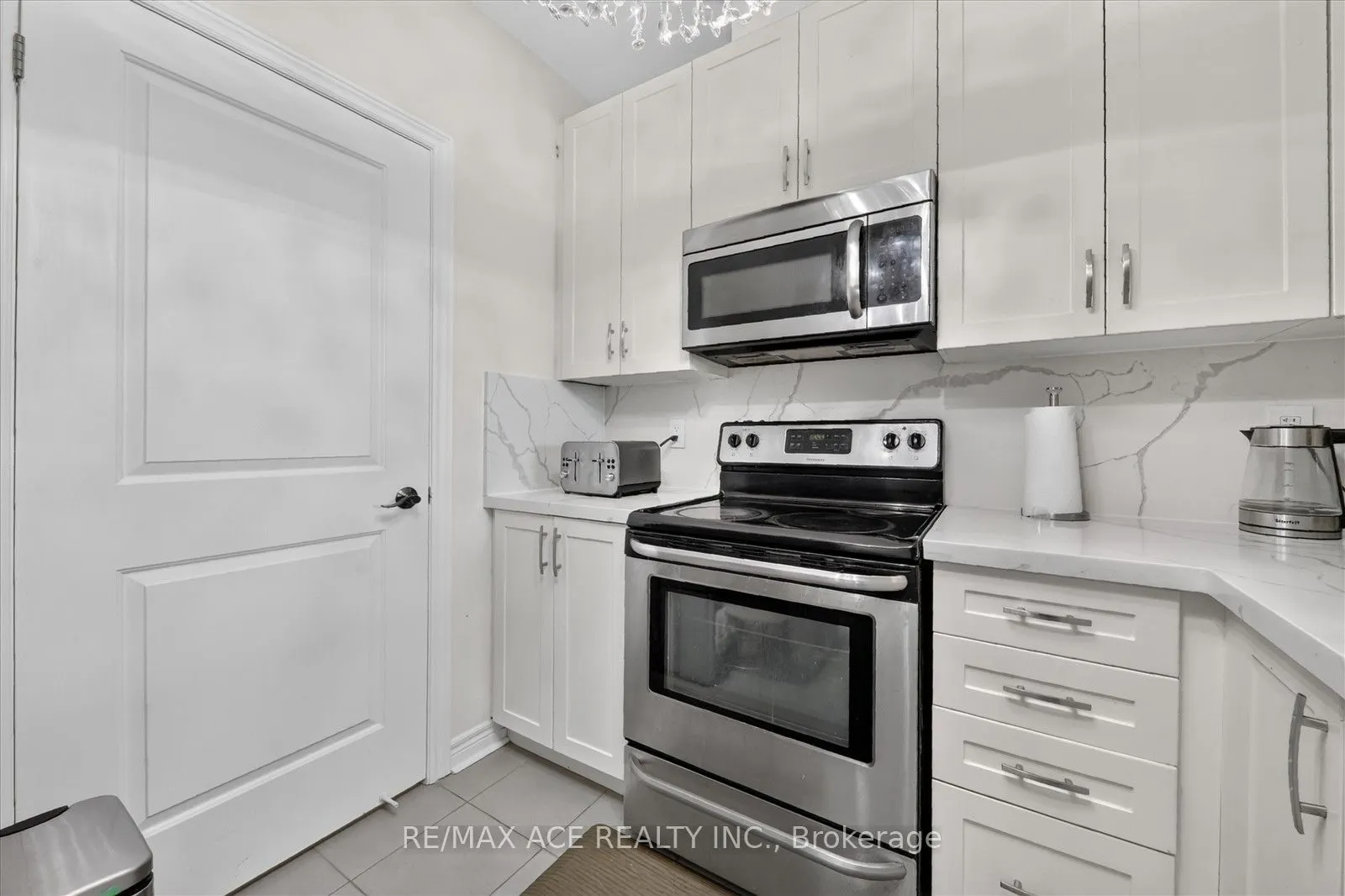 7400 Markham Road #615