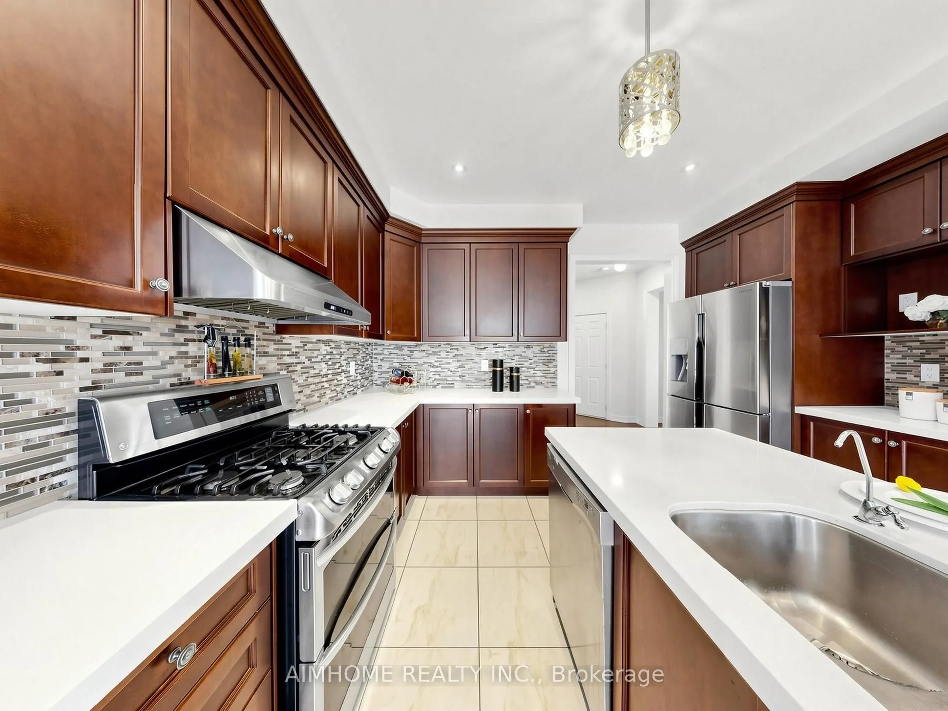 664 Mcgregor Farm Trail