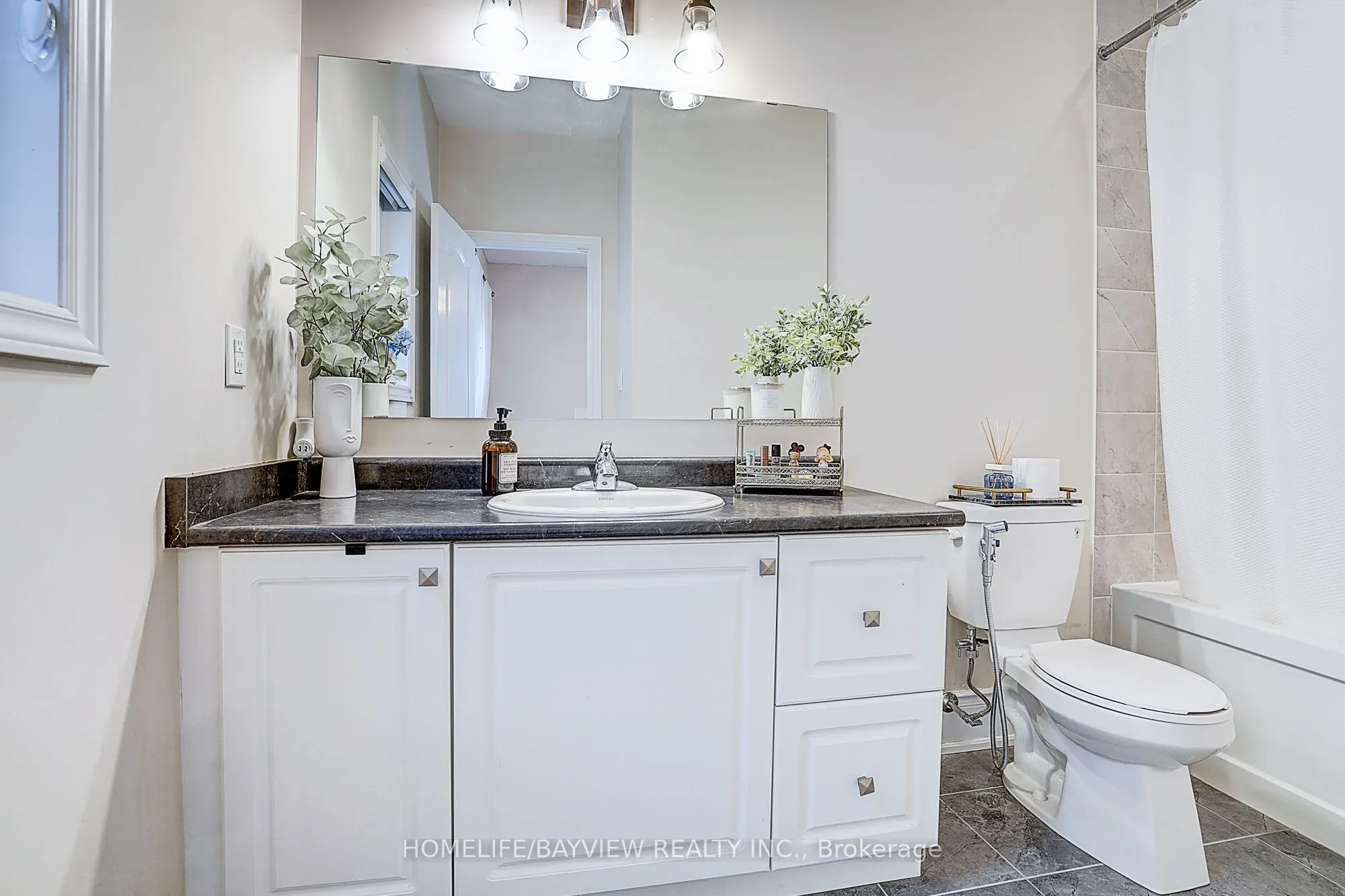 13 Cottonwood Hollow Court
