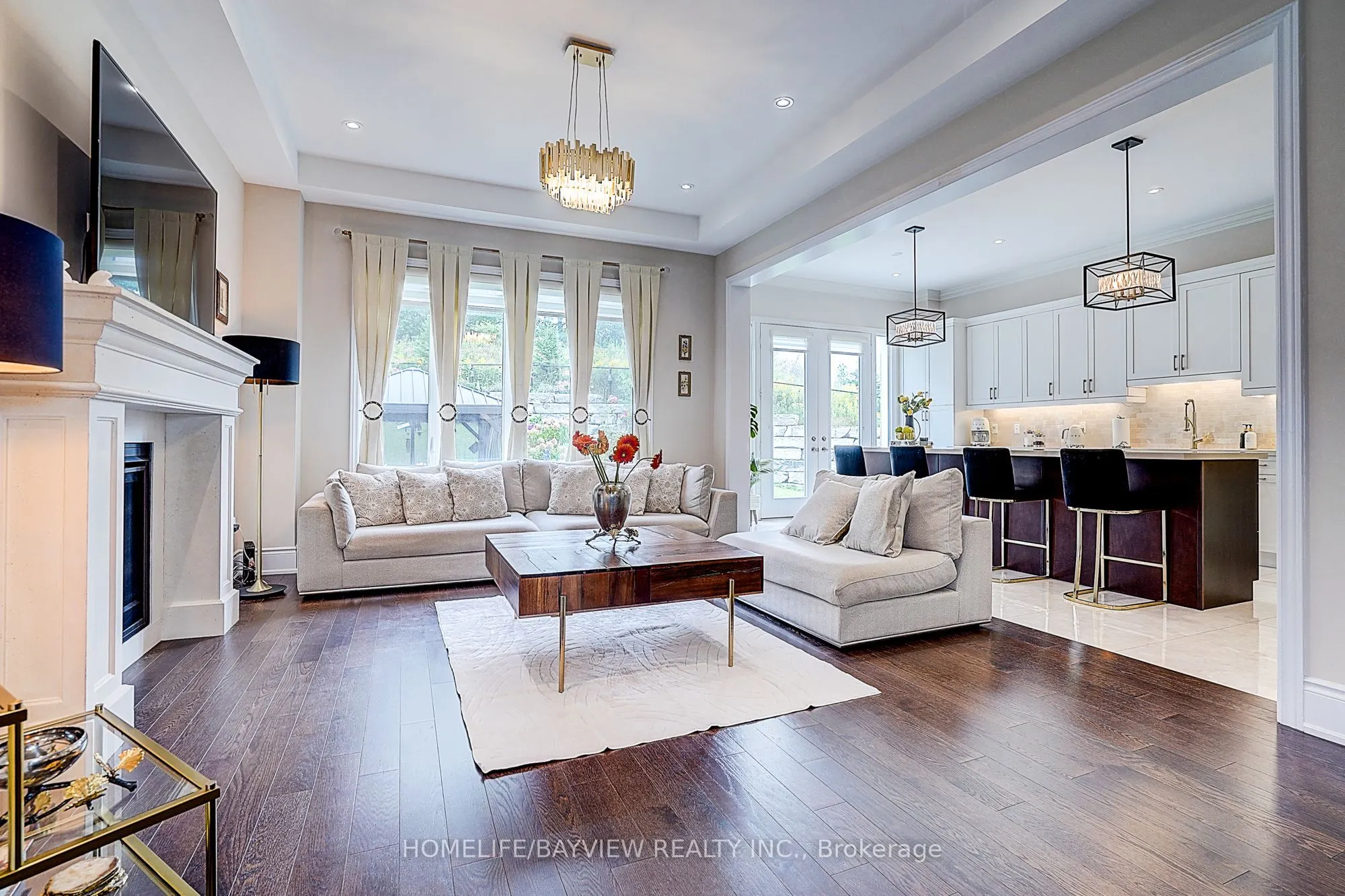 13 Cottonwood Hollow Court