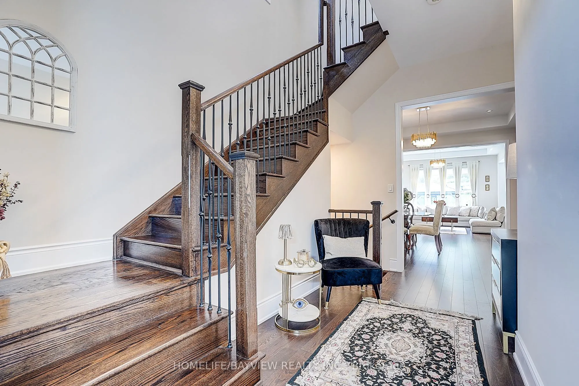 13 Cottonwood Hollow Court