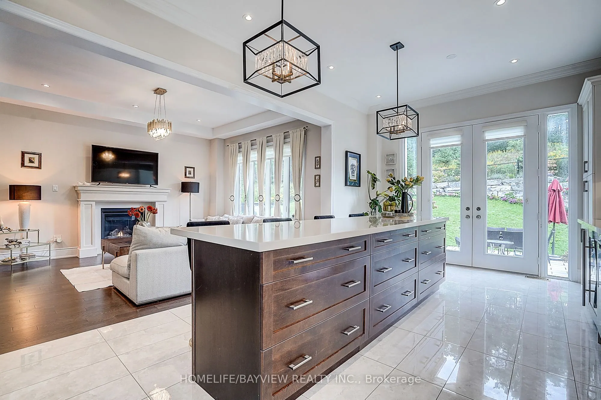 13 Cottonwood Hollow Court