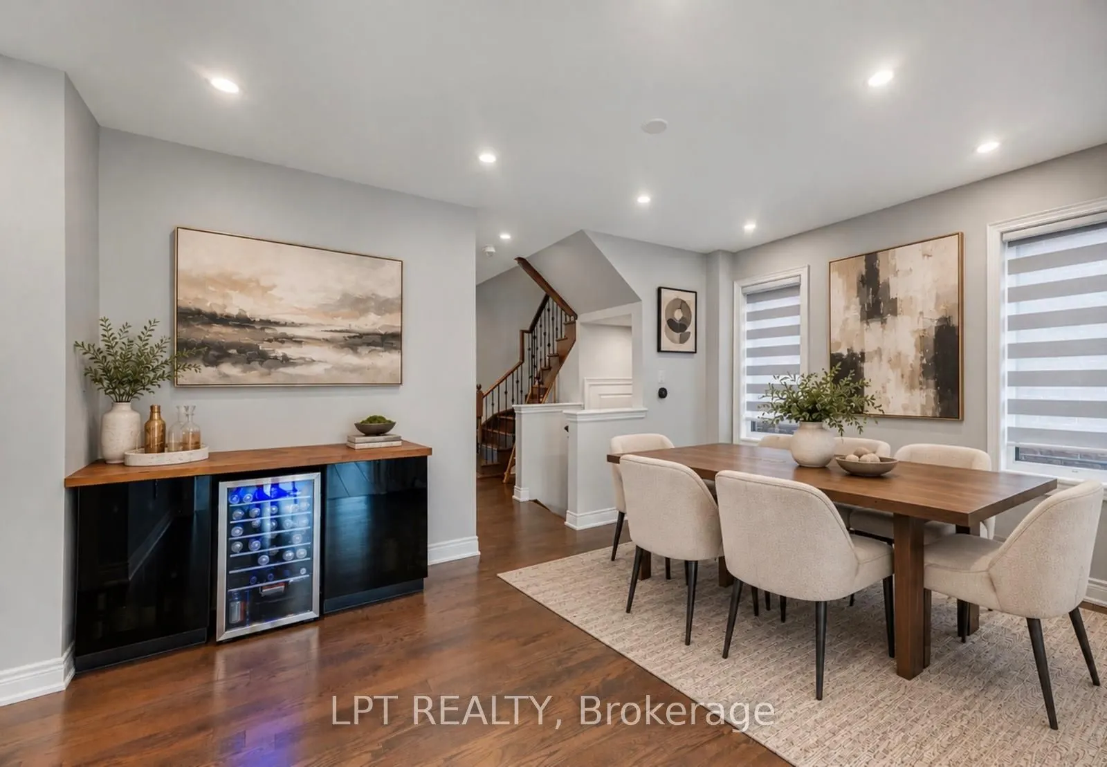 33 Mondial Crescent