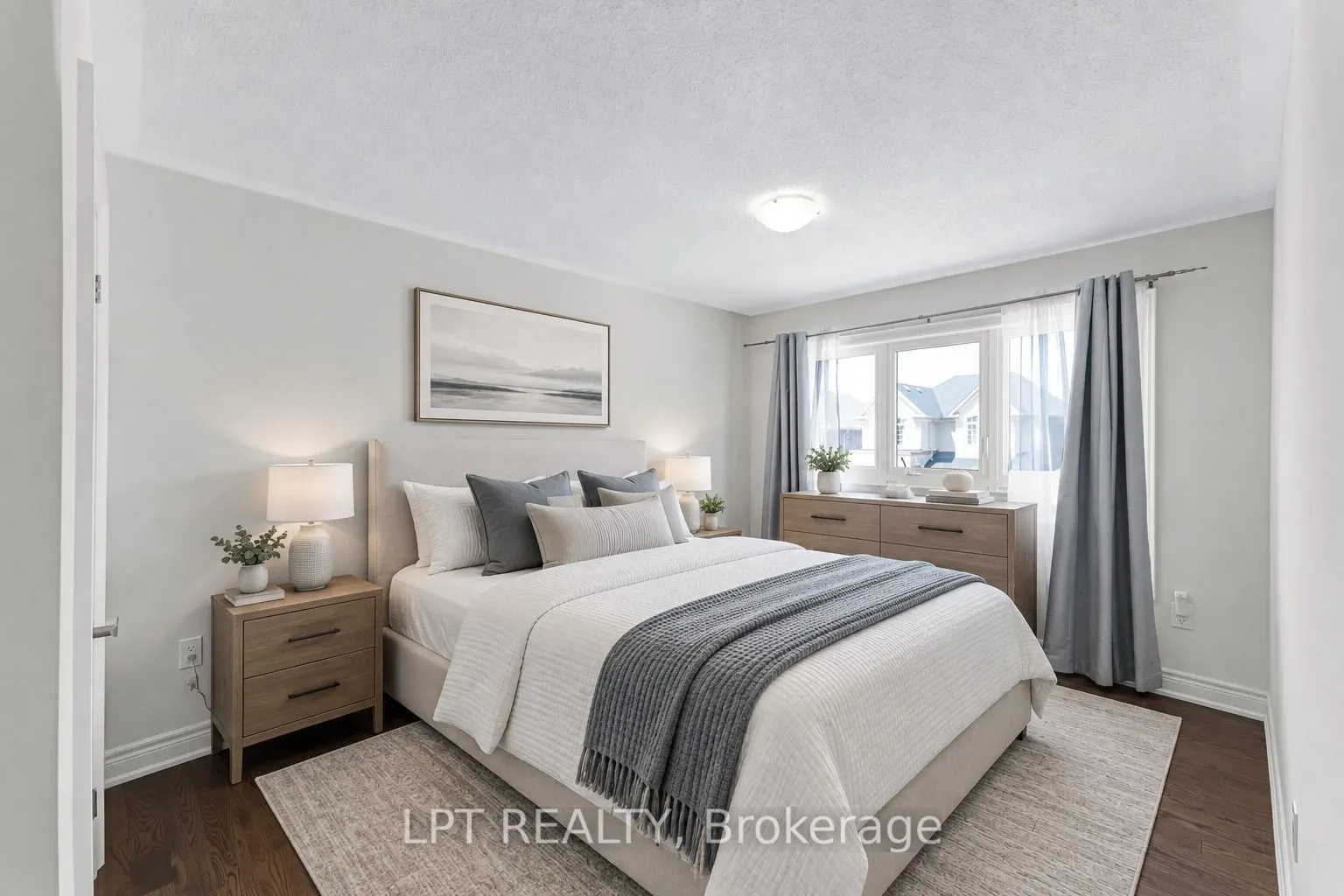 33 Mondial Crescent