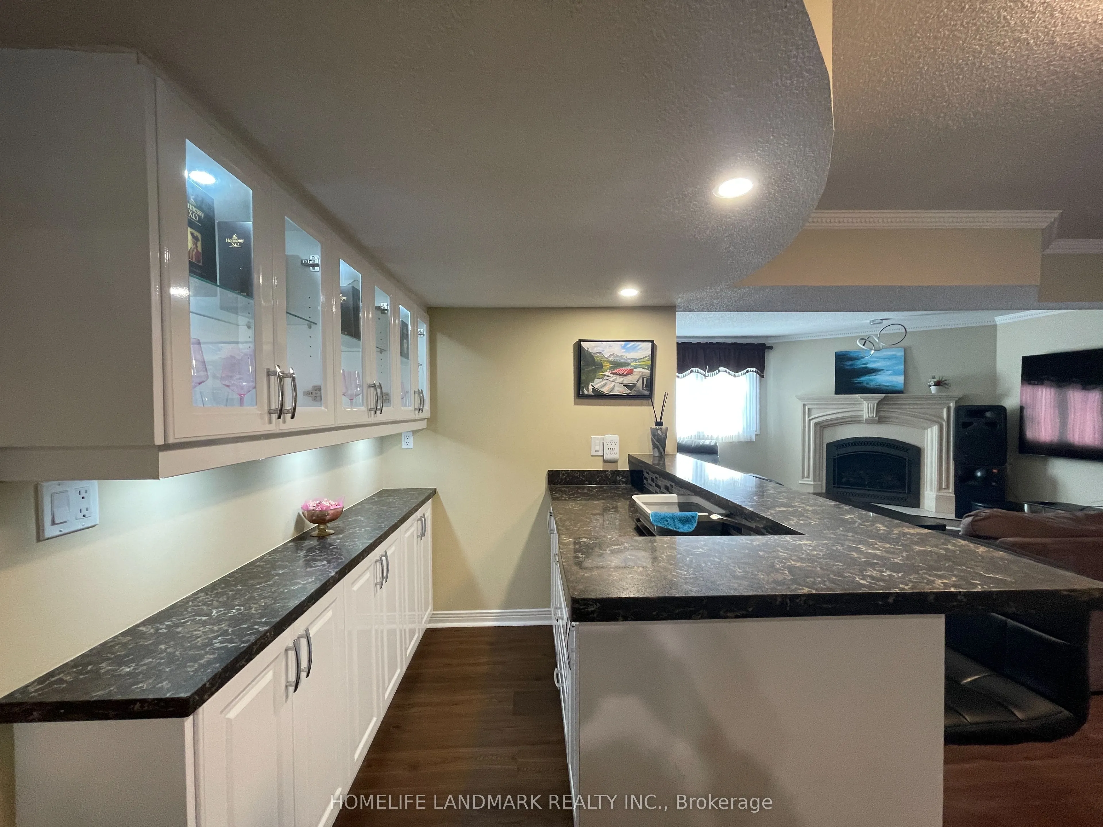 44 Shirlea Boulevard