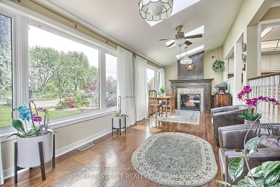 44 Shirlea Boulevard