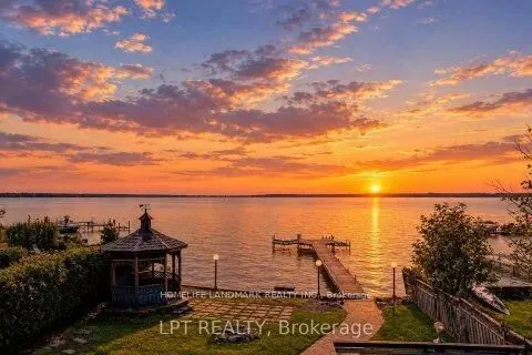 44 Shirlea Boulevard