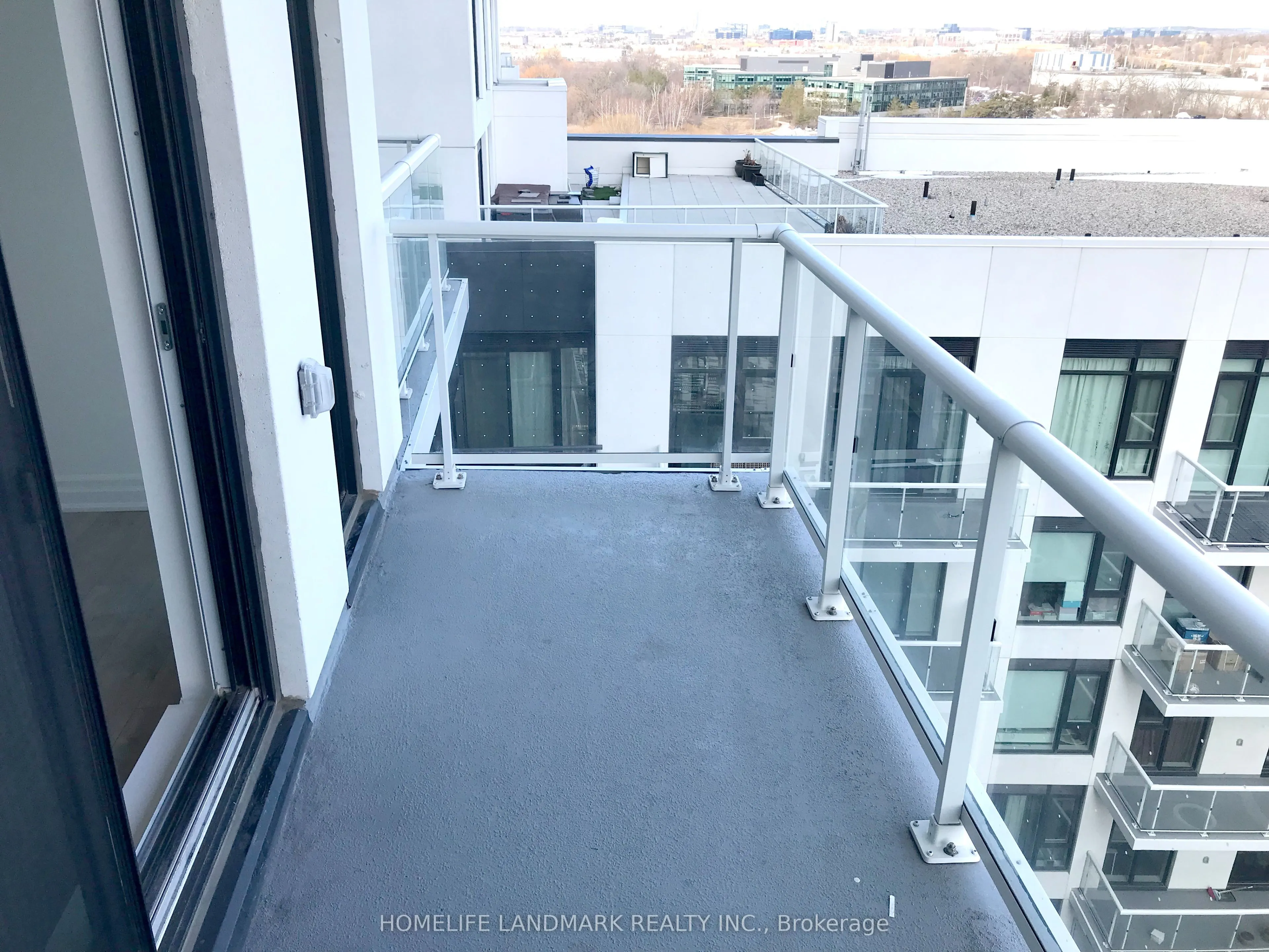 10 Rouge Valley Drive W #1103A