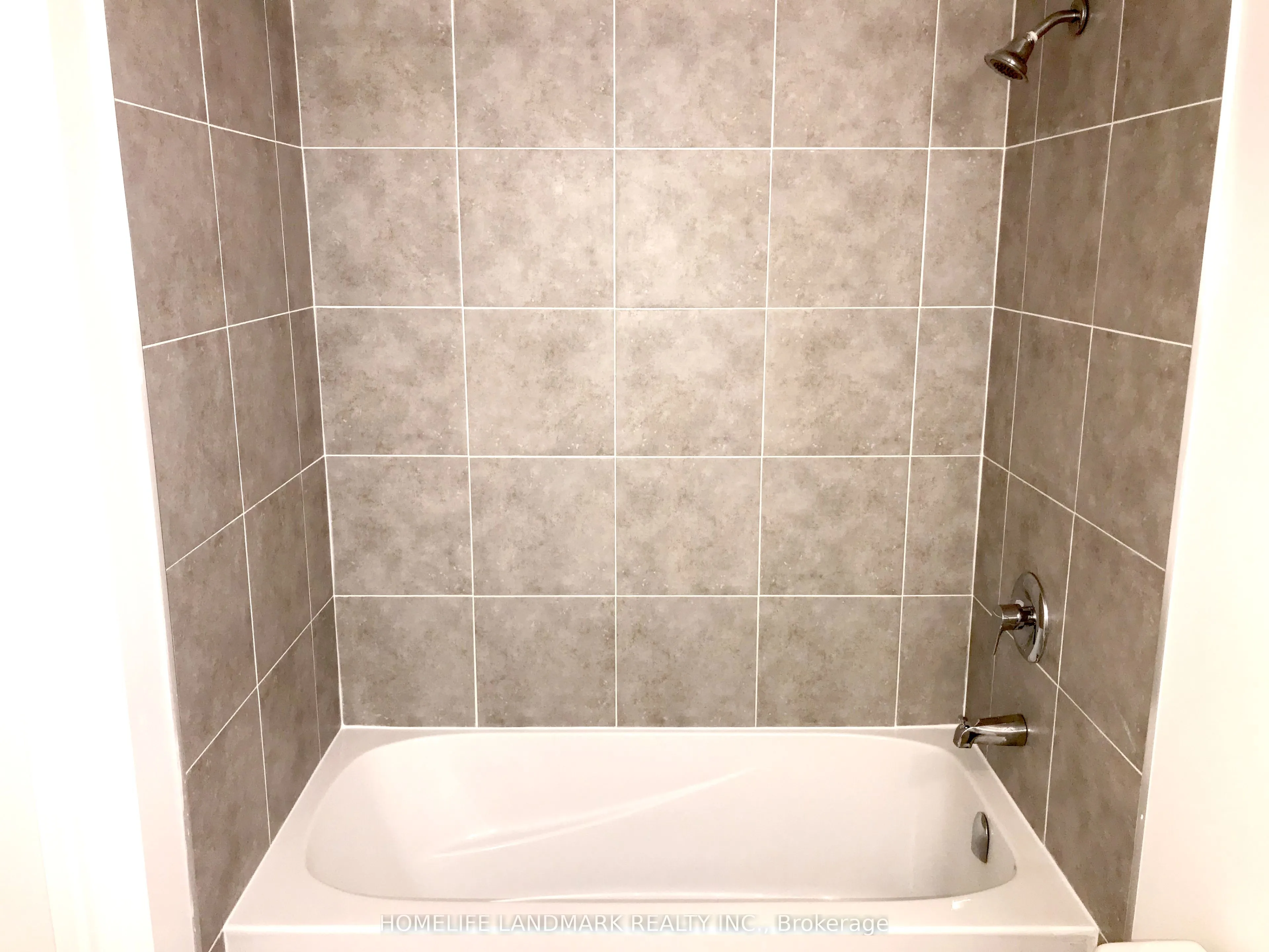 10 Rouge Valley Drive W #1103A