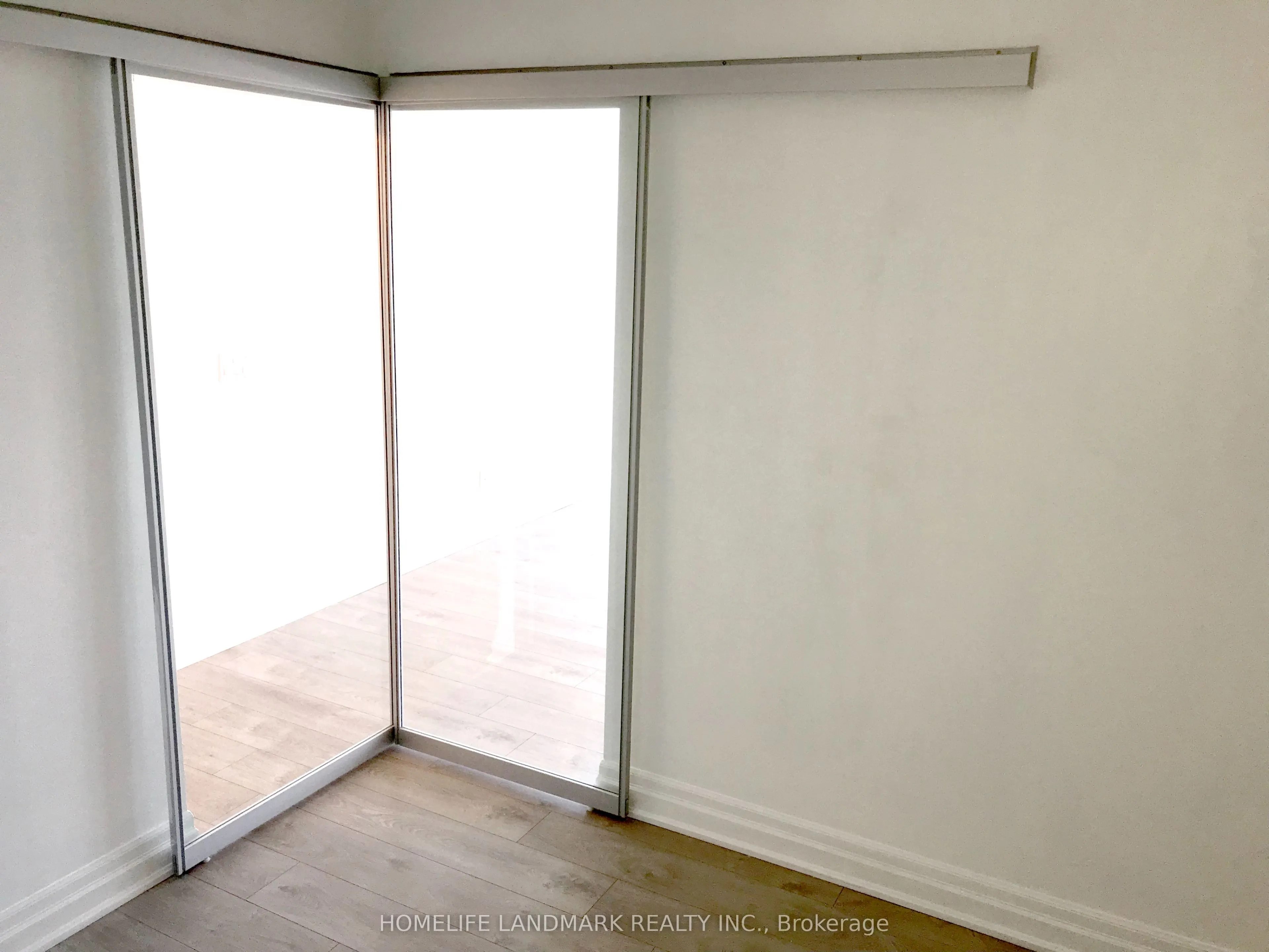 10 Rouge Valley Drive W #1103A