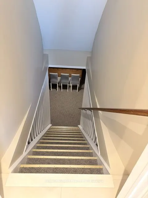 11 Sleepy Hollow Lane