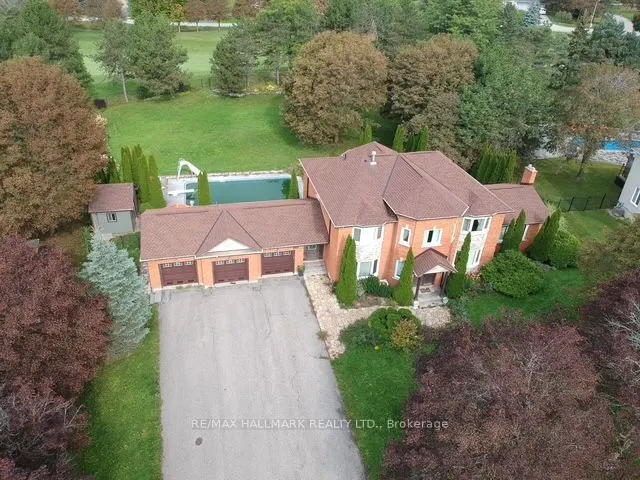 11 Sleepy Hollow Lane