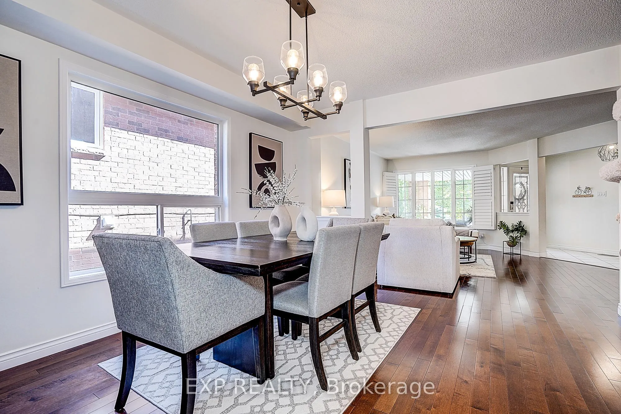 499 Silken Laumann Drive