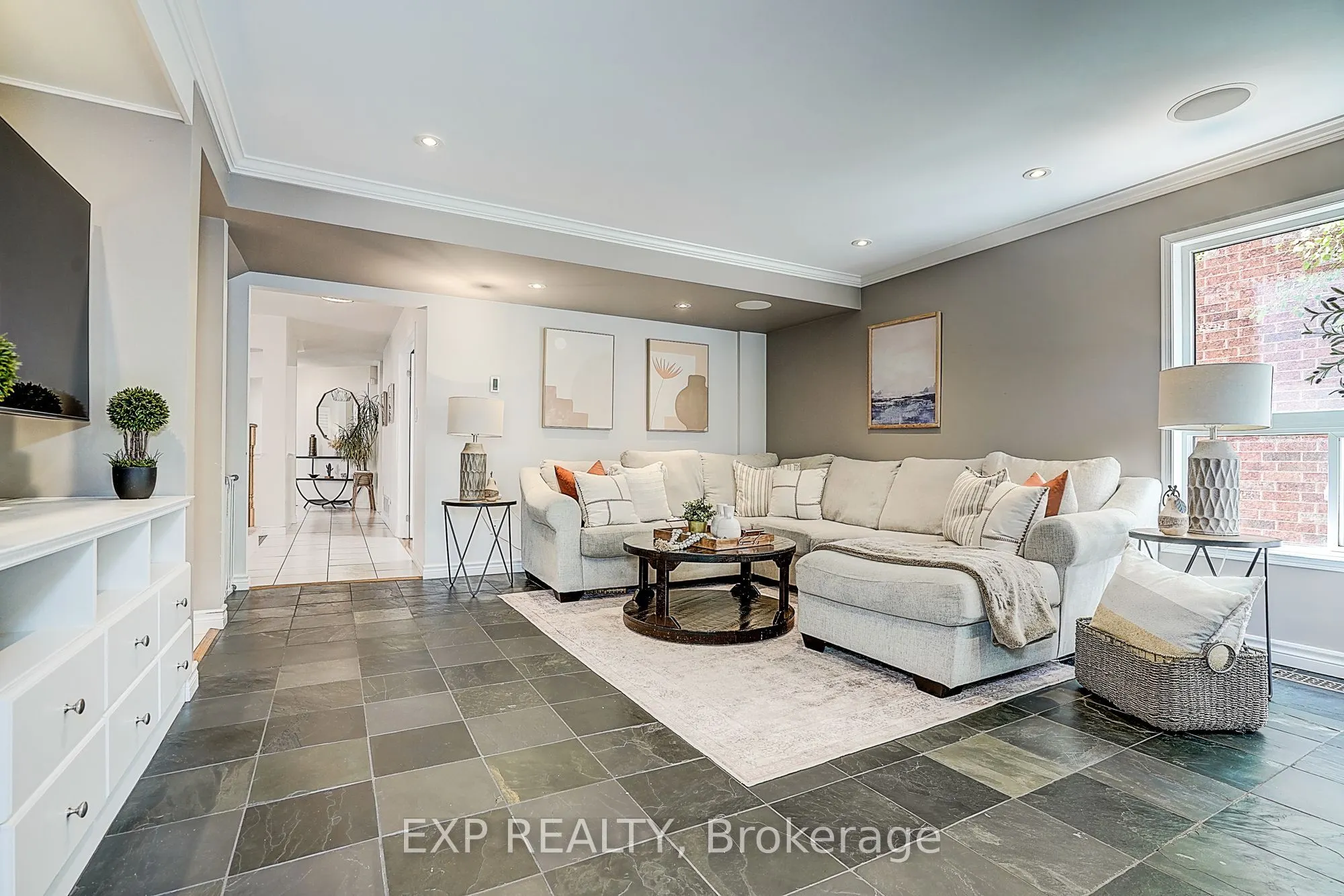 499 Silken Laumann Drive