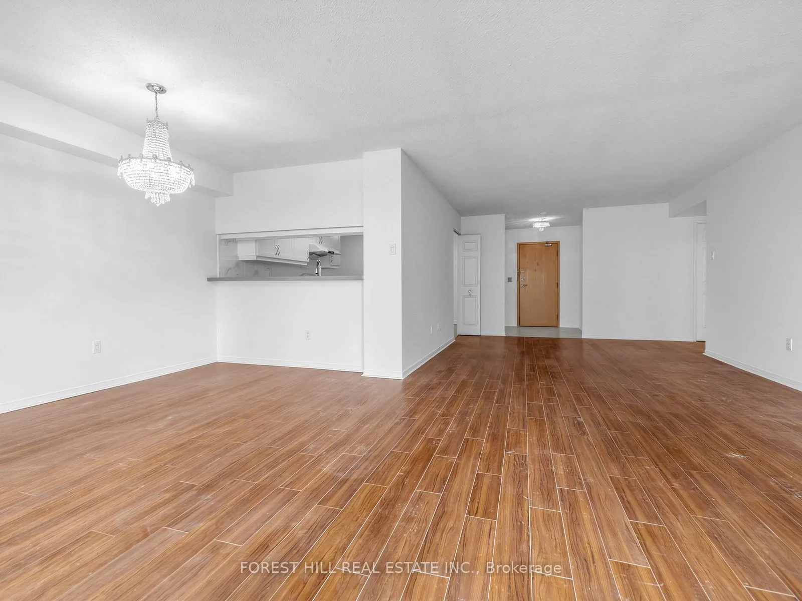 7905 Bayview Avenue #306