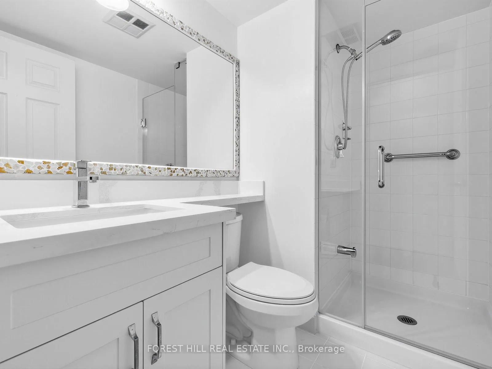 7905 Bayview Avenue #306