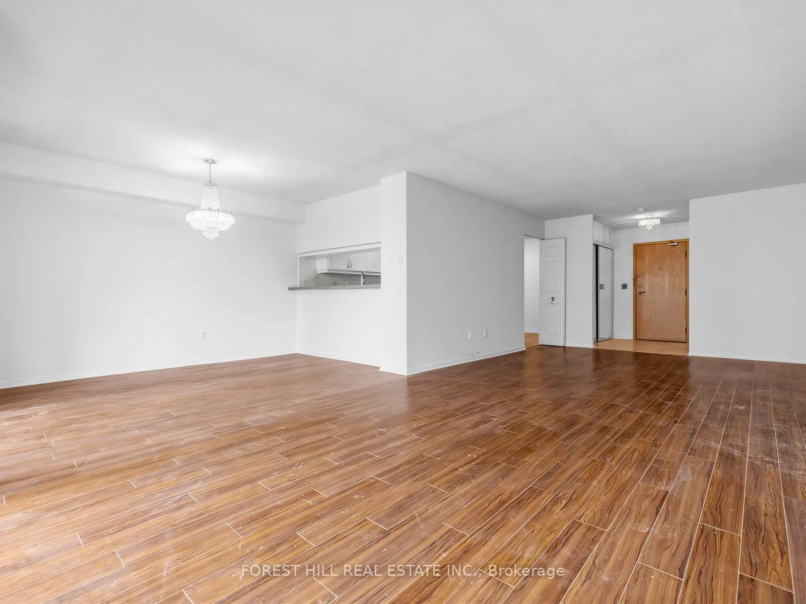 7905 Bayview Avenue #306